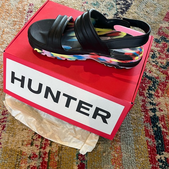 Hunter Bloom water sandals Marble Black, Women’s size 10.  Like new - Picture 1 of 4